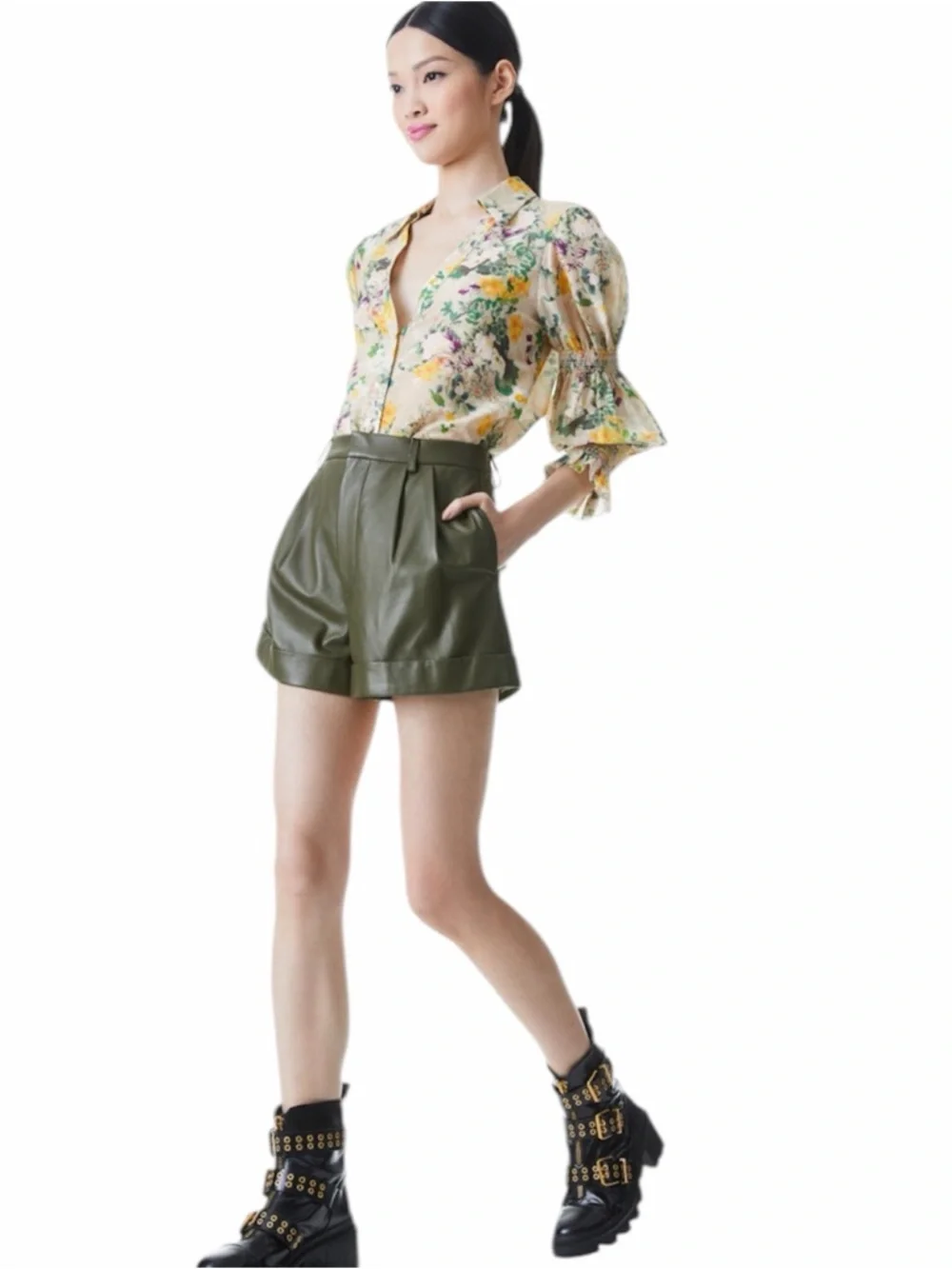 ALICE & OLIVIA COSIMA FLORAL BUTTON DOWN
BLOUSE - Picture 4 of 9